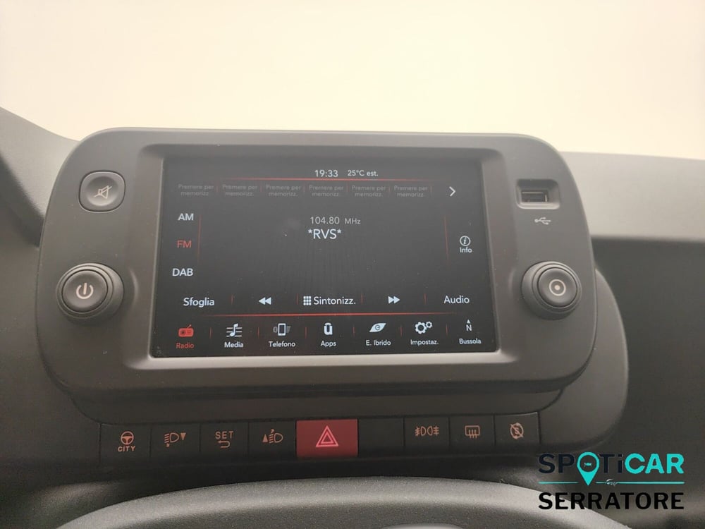 Fiat Panda Cross usata a Como (11)