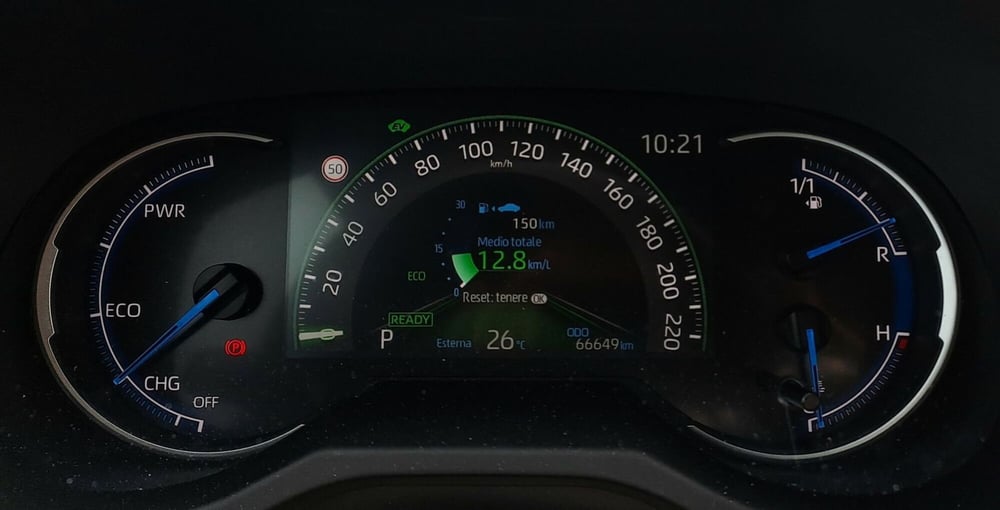 Toyota Rav4 usata a Lecco (10)