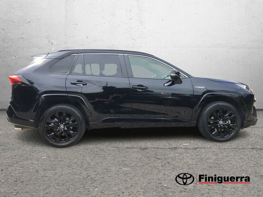Toyota Rav4 usata a Lecco (6)