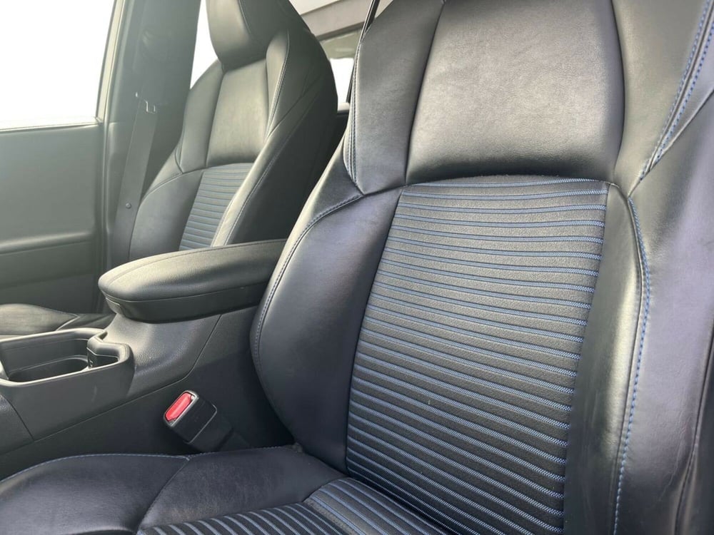 Toyota Rav4 usata a Sondrio (11)