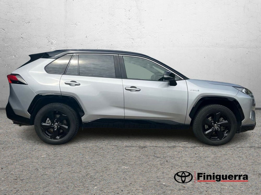 Toyota Rav4 usata a Sondrio (6)