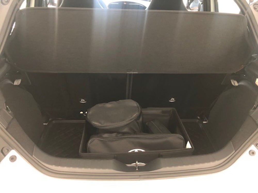 Toyota Aygo X nuova a Milano (13)