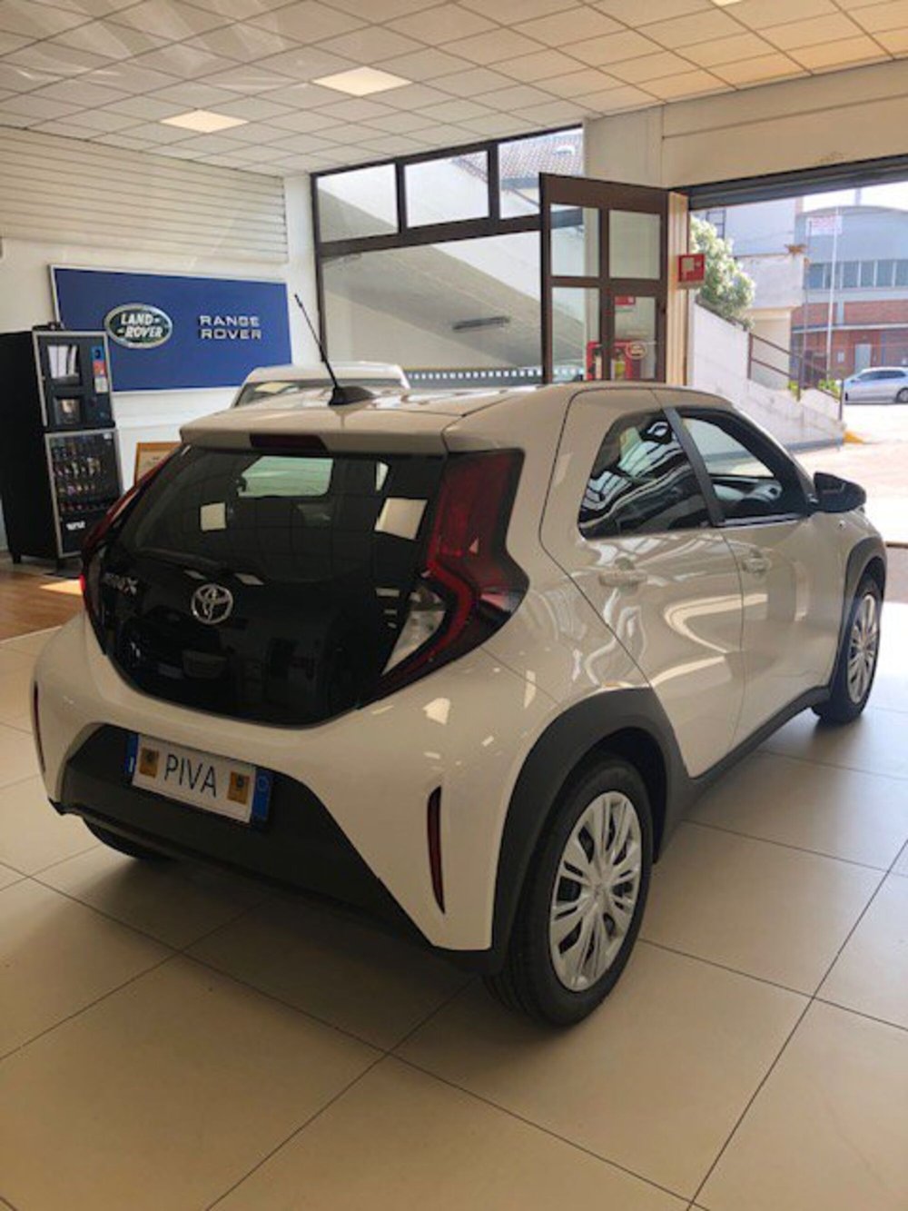 Toyota Aygo X nuova a Milano (6)