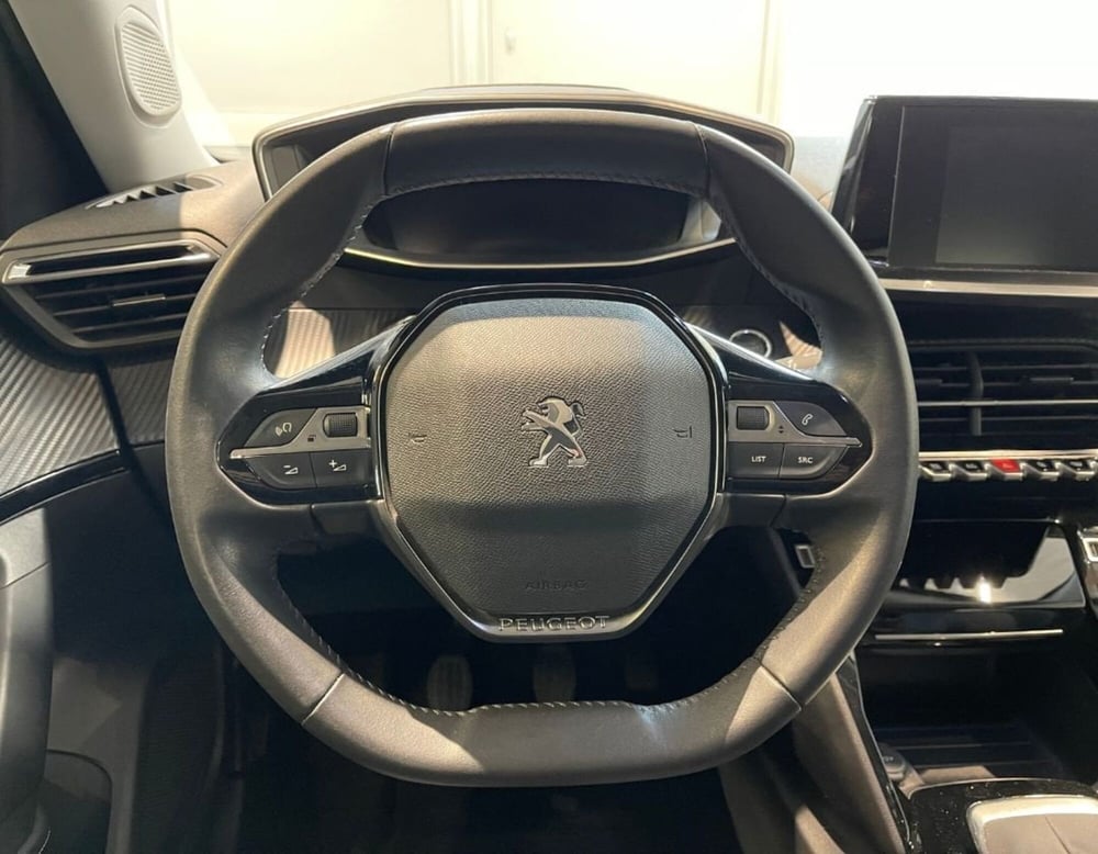 Peugeot 2008 usata a Ferrara (8)