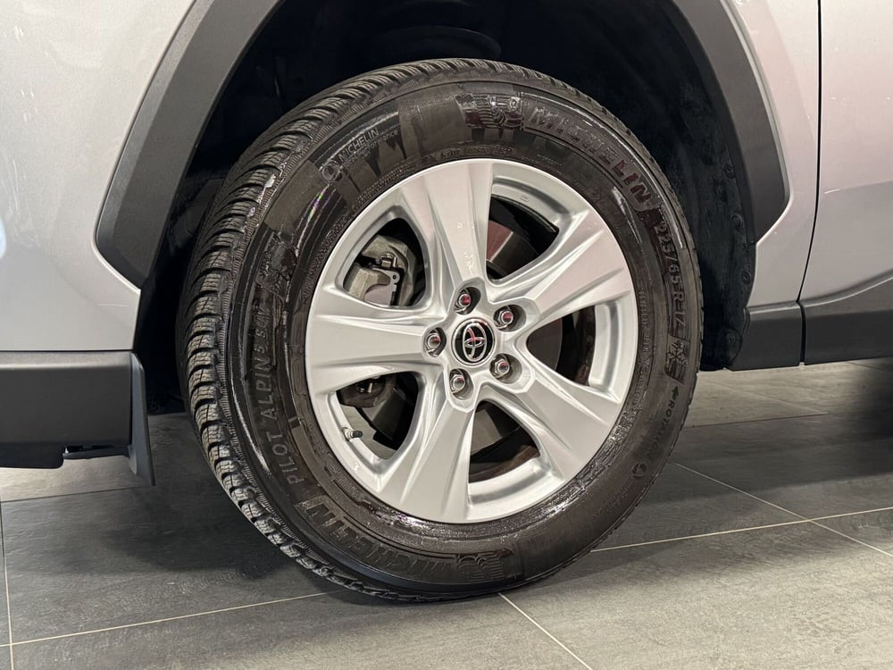 Toyota Rav4 usata a Brescia (9)