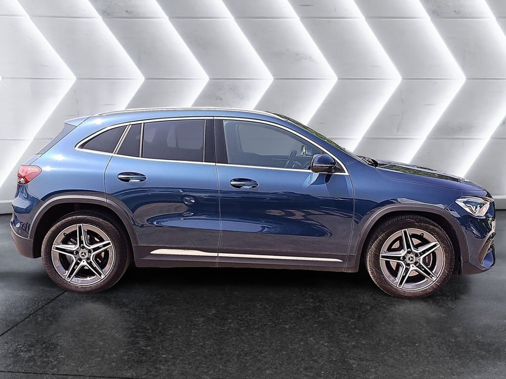 Mercedes-Benz GLA SUV usata  (5)