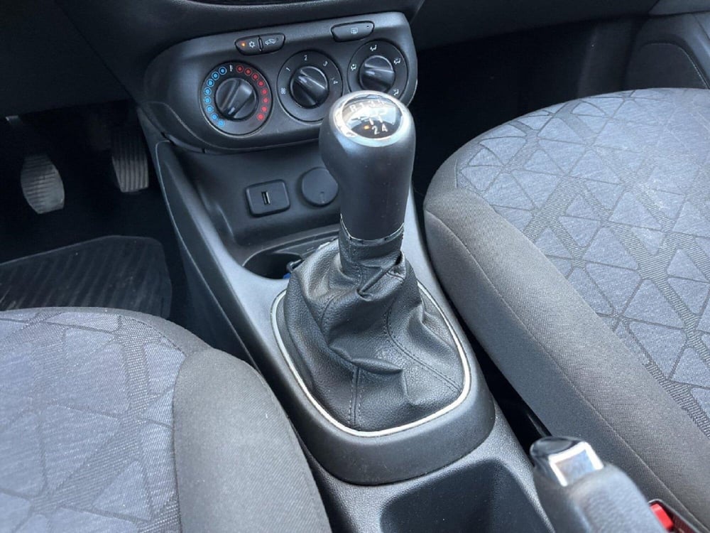 Opel Corsa usata a Torino (15)