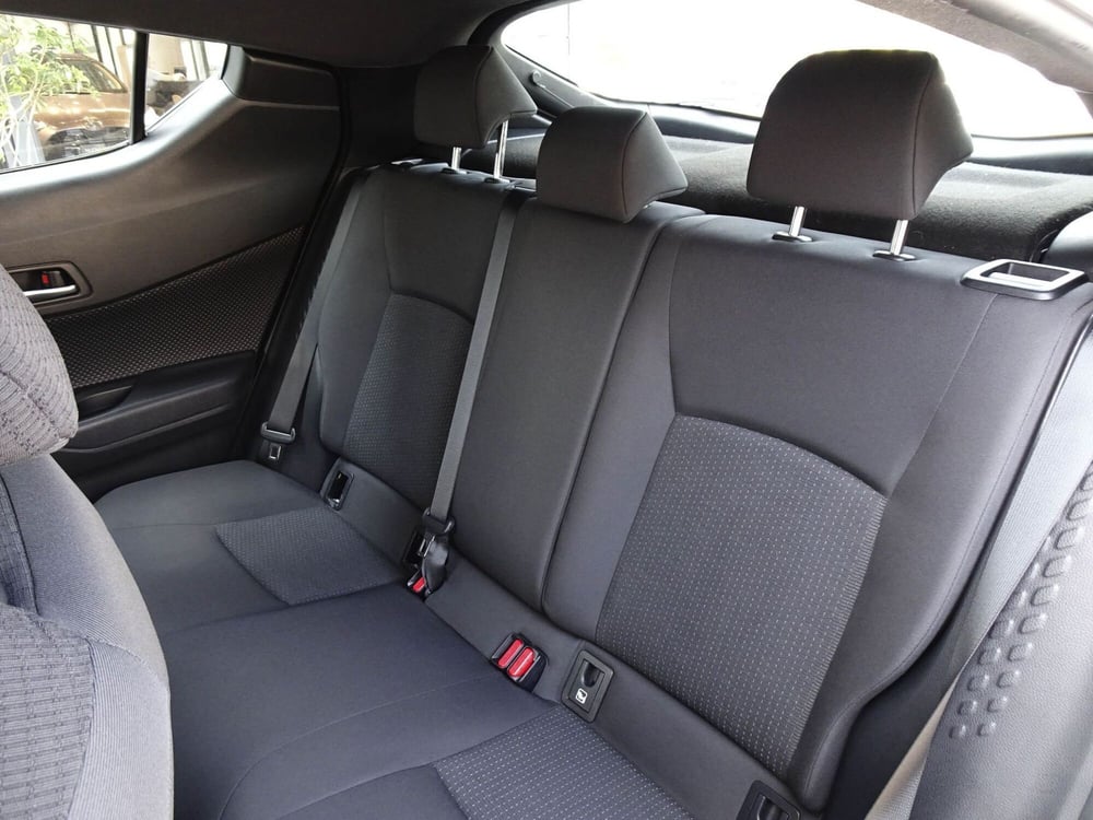 Toyota Toyota C-HR usata a Treviso (11)