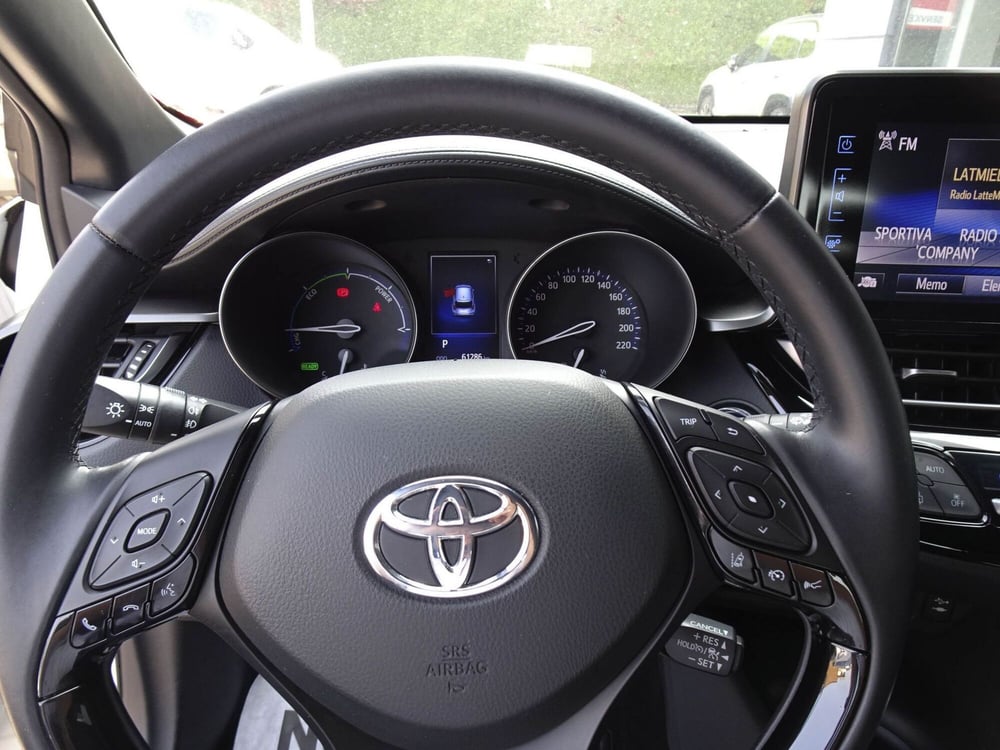 Toyota Toyota C-HR usata a Treviso (13)