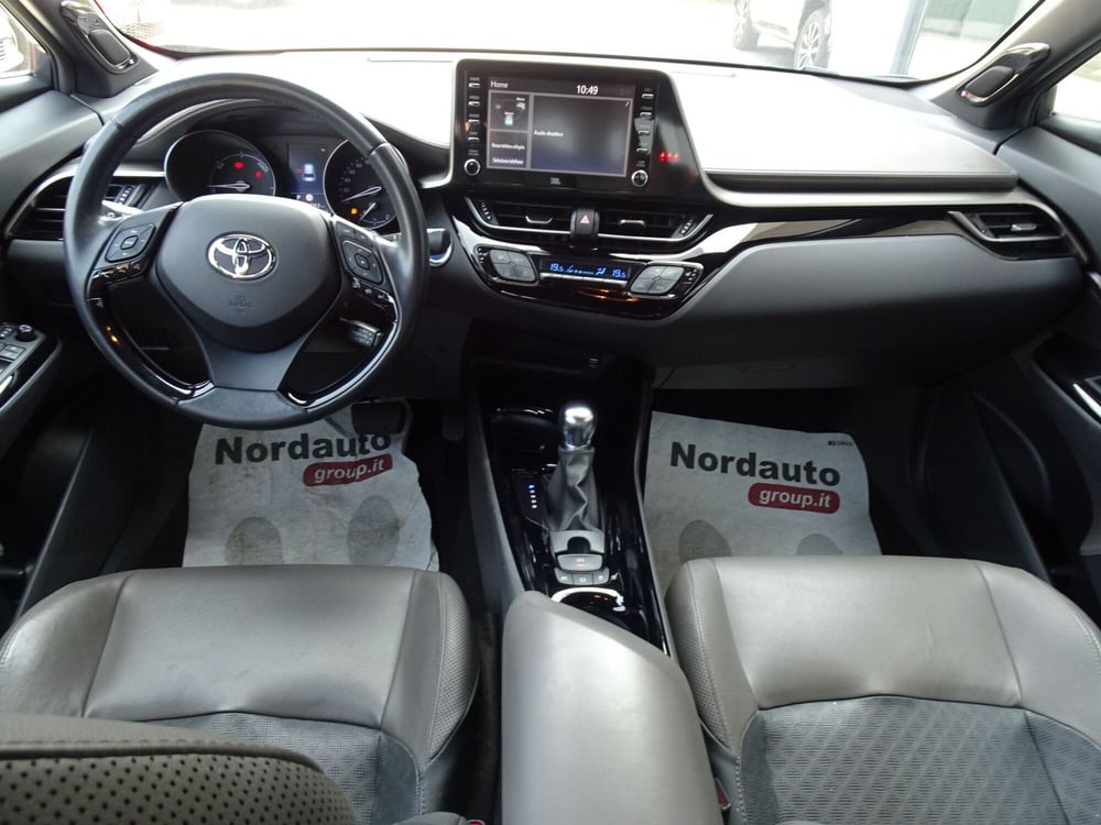Toyota Toyota C-HR usata a Treviso (13)