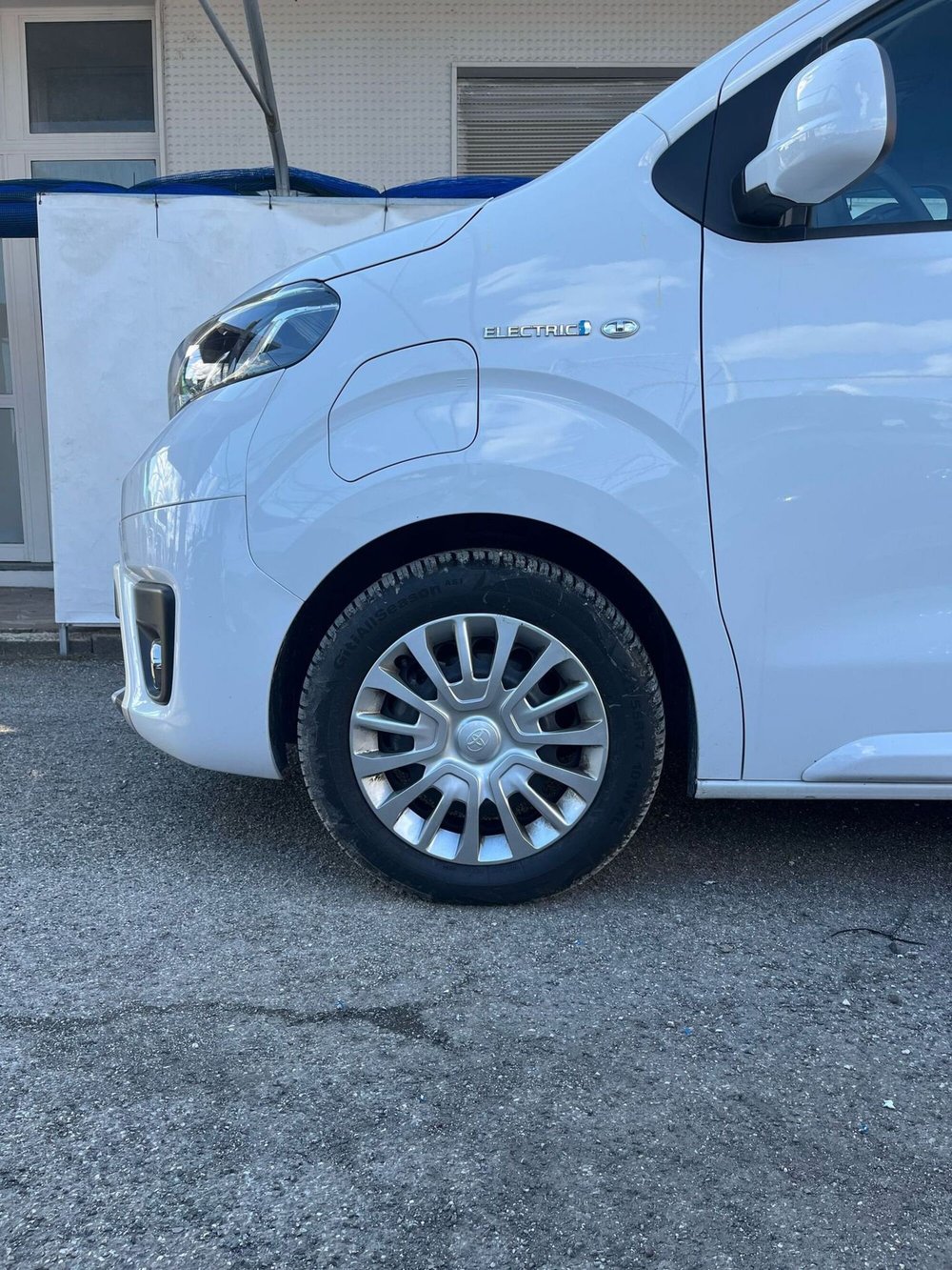 Toyota Proace Verso usata a Cremona (13)