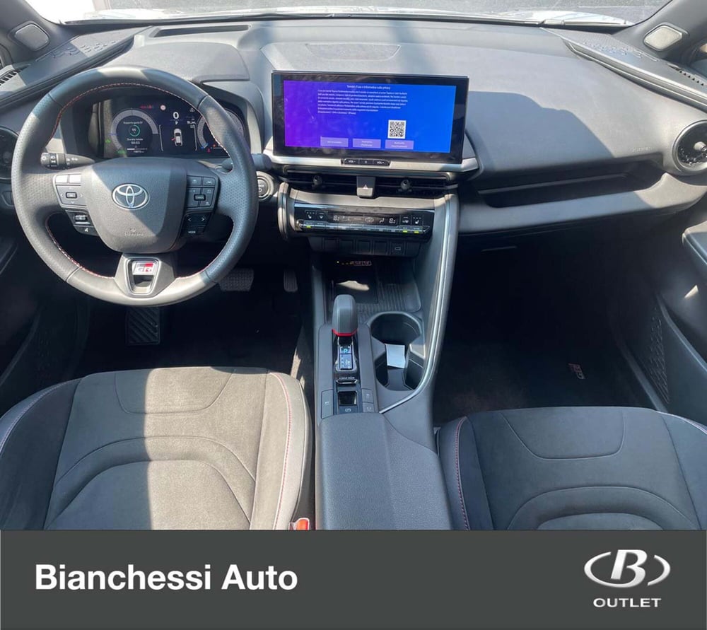 Toyota Toyota C-HR usata a Cremona (11)