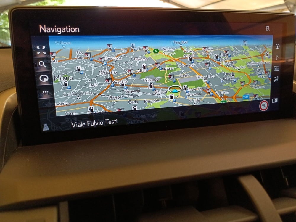 Lexus NX usata a Milano (18)