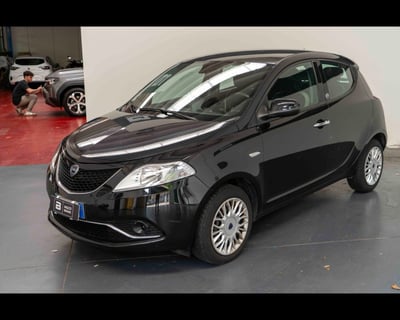 Lancia Ypsilon 1.2 69 CV 5 porte GPL Ecochic Gold del 2018 usata a Venezia
