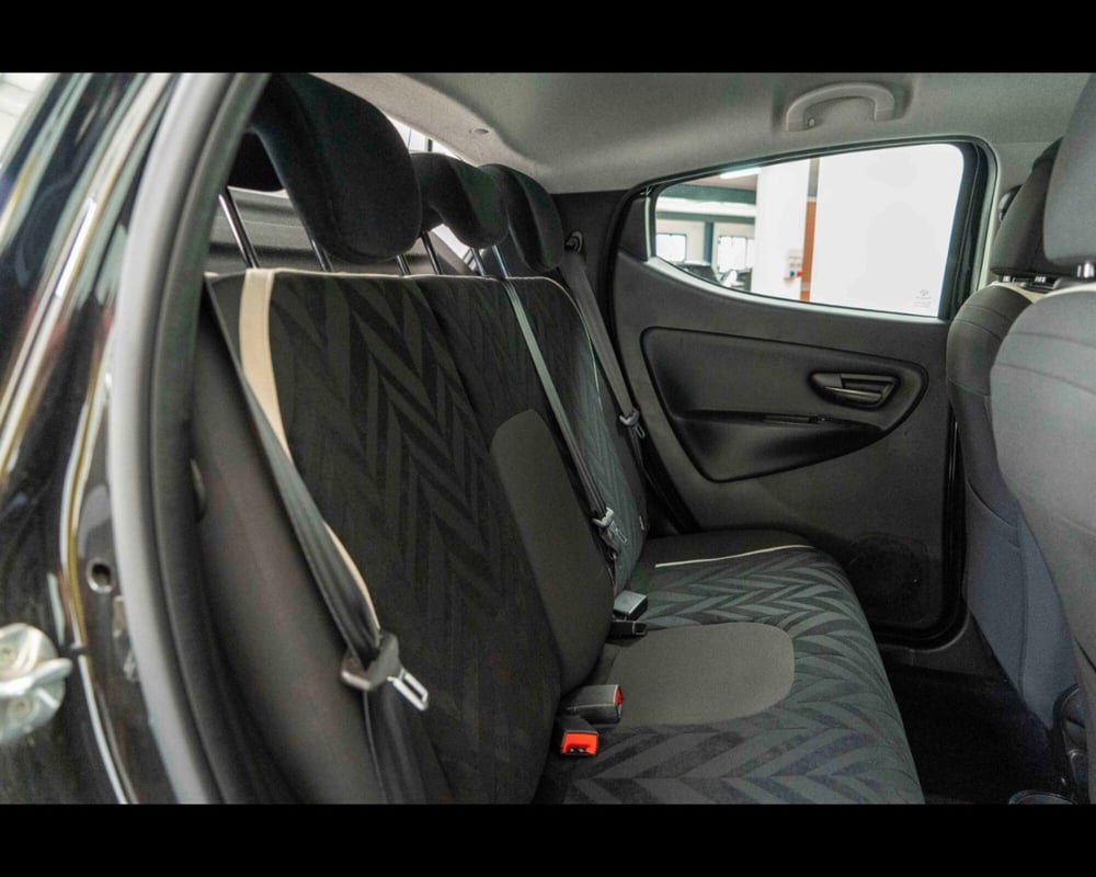 Lancia Ypsilon usata a Venezia (14)