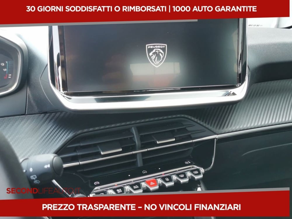 Peugeot 208 nuova a Chieti (9)