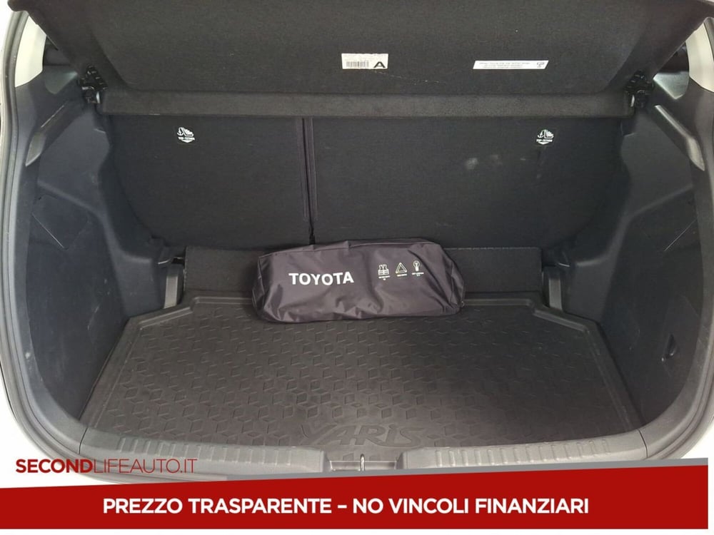 Toyota Yaris usata a Roma (14)
