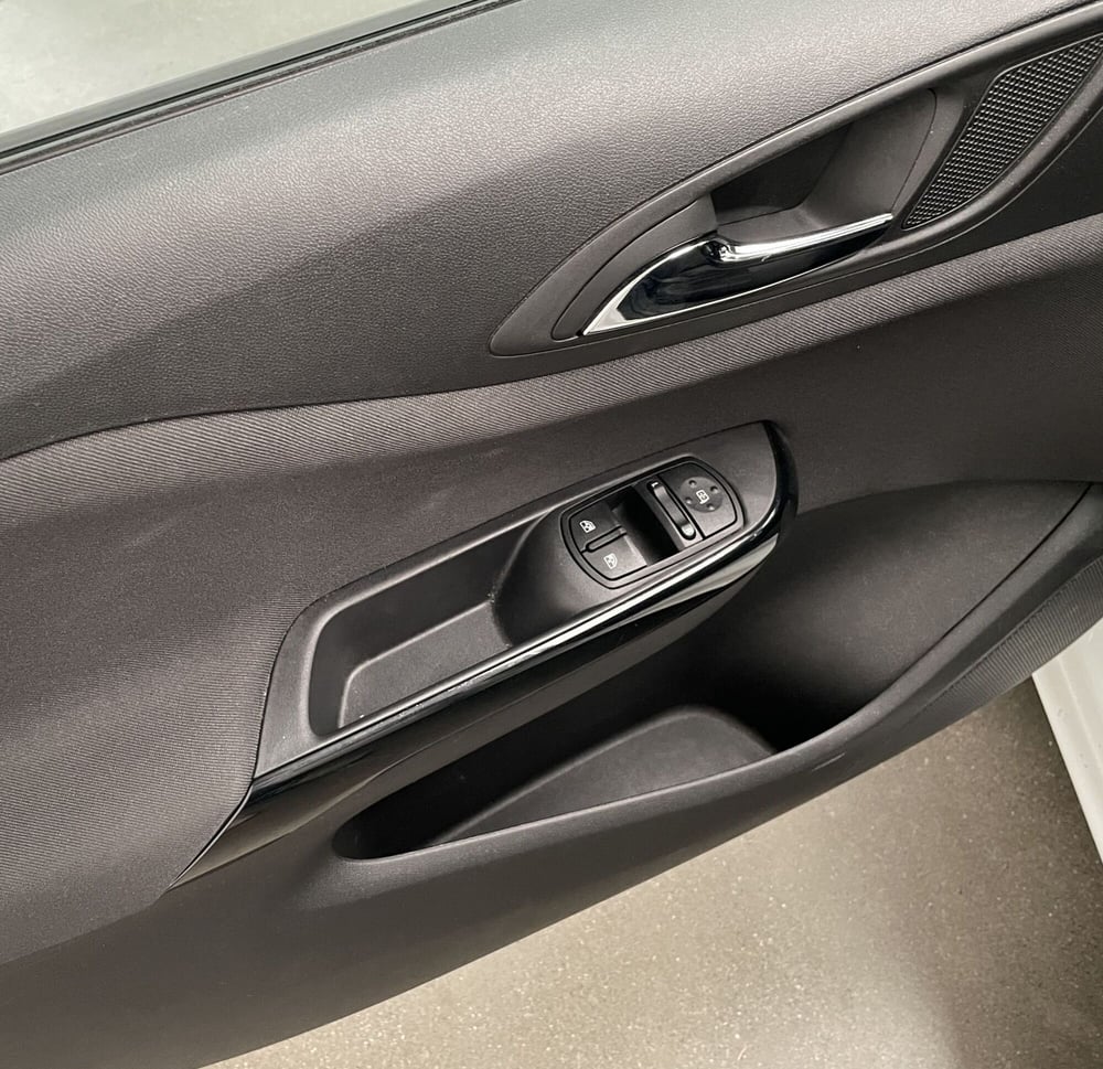 Opel Corsa usata a Novara (16)