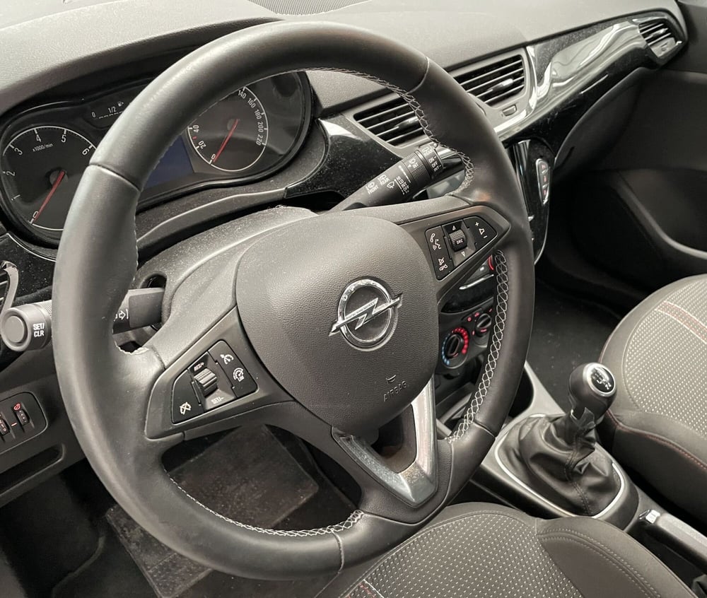 Opel Corsa usata a Novara (17)