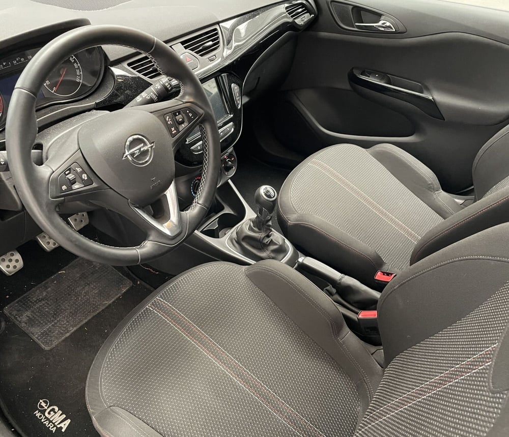 Opel Corsa usata a Novara (7)