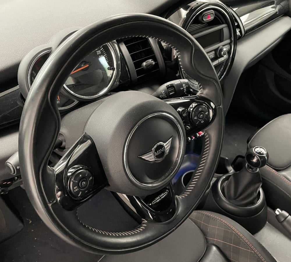 MINI Mini usata a Novara (18)