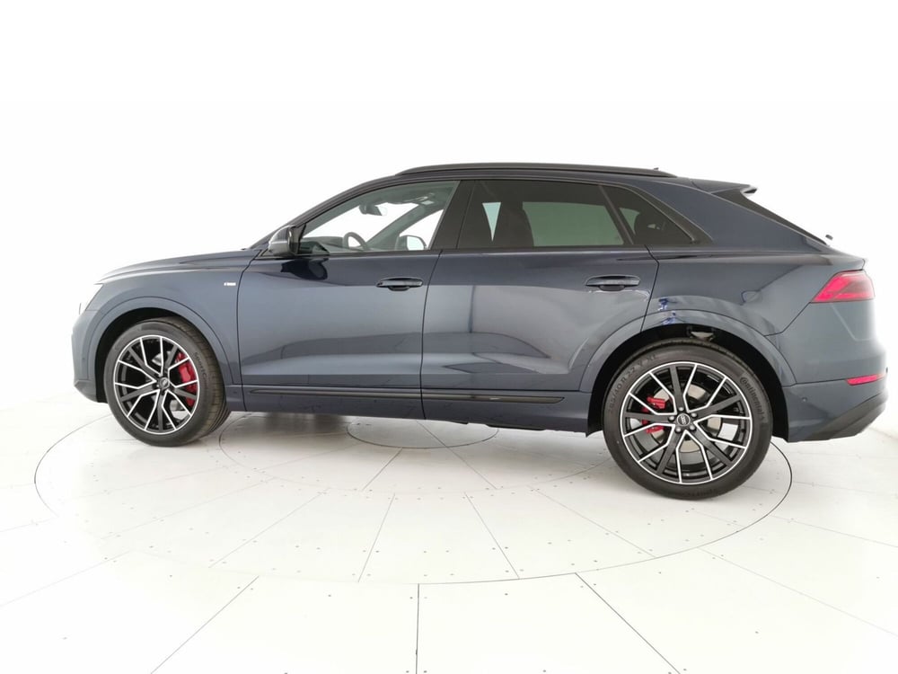 Audi Q8 nuova a Chieti (2)