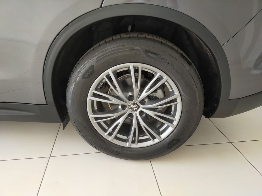 Alfa Romeo Stelvio nuova a Reggio Emilia (7)