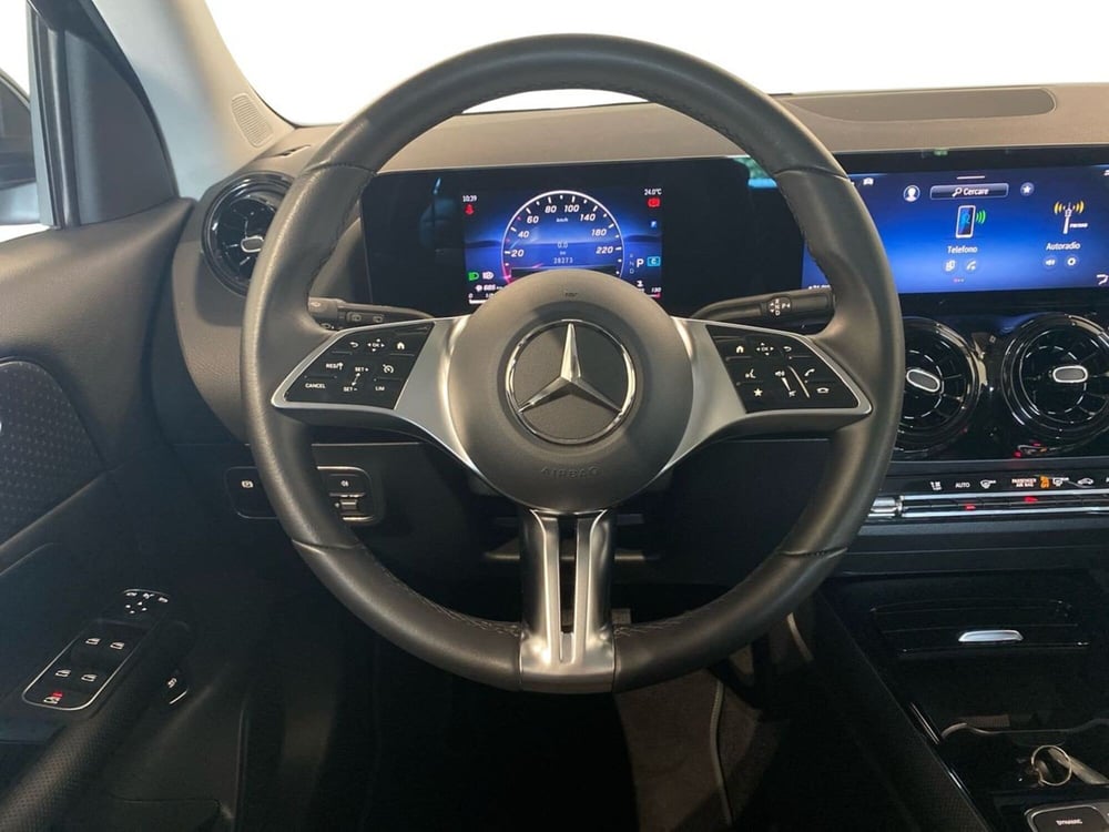 Mercedes-Benz GLA SUV usata a Bergamo (10)