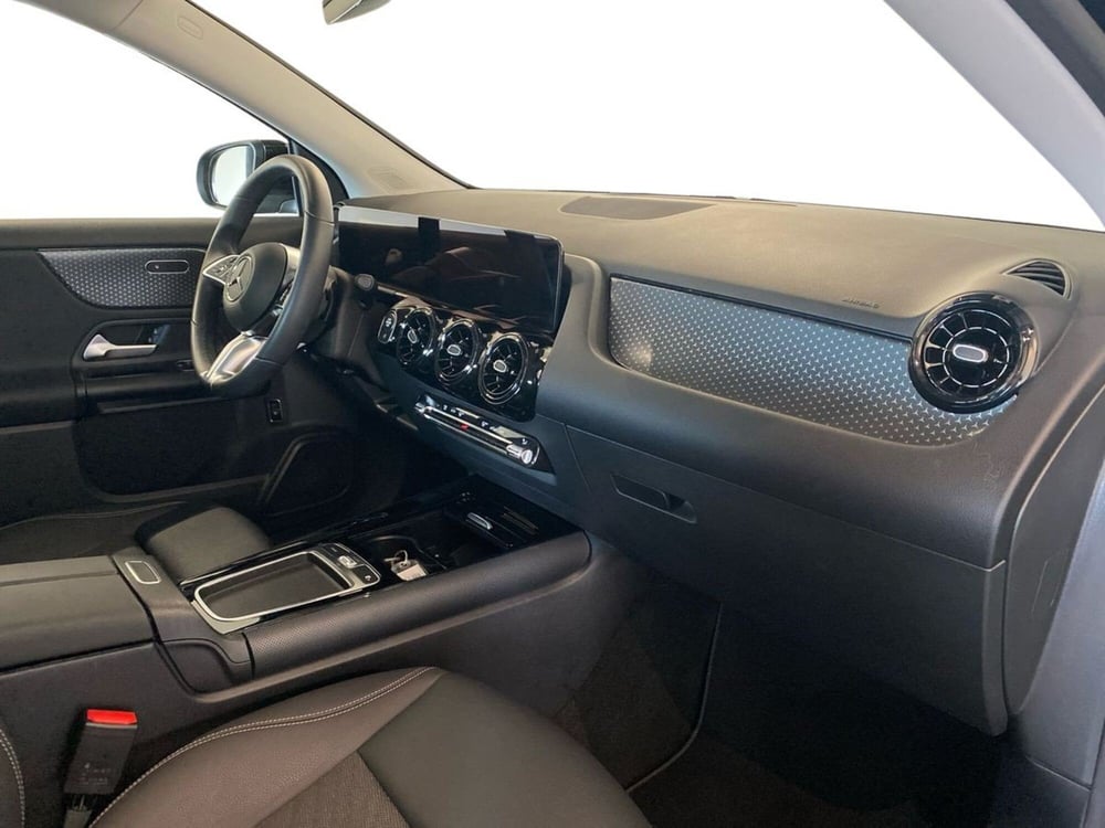 Mercedes-Benz GLA SUV usata a Bergamo (14)