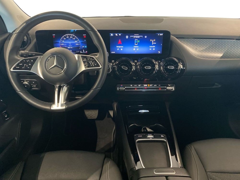 Mercedes-Benz GLA SUV usata a Bergamo (8)