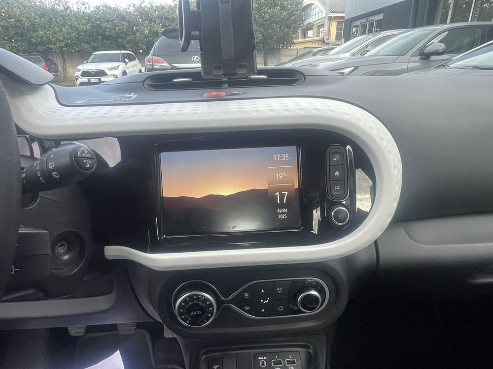 Renault Twingo usata a Bologna (9)