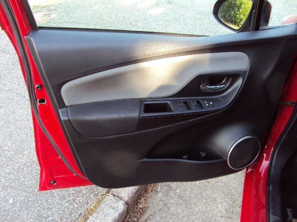 Toyota Yaris usata a Bologna (9)