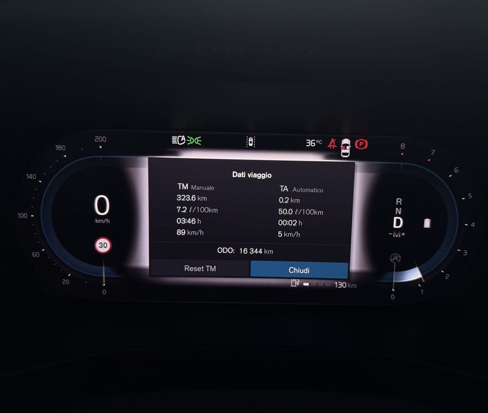 Volvo XC40 usata a Parma (4)