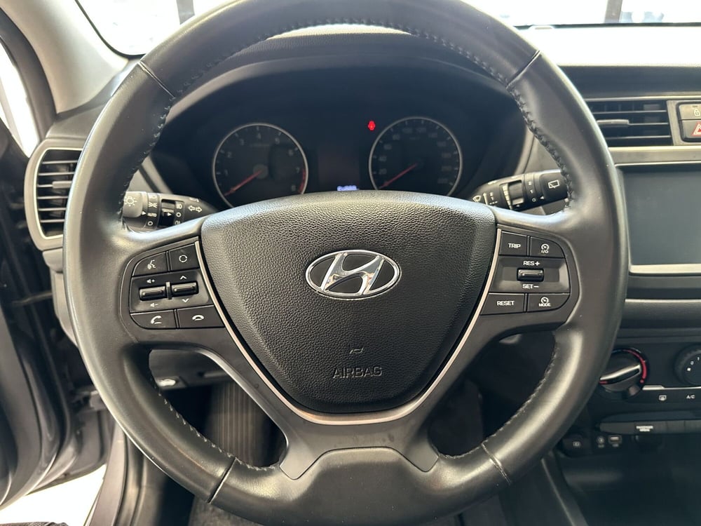 Hyundai i20 usata a Latina (12)