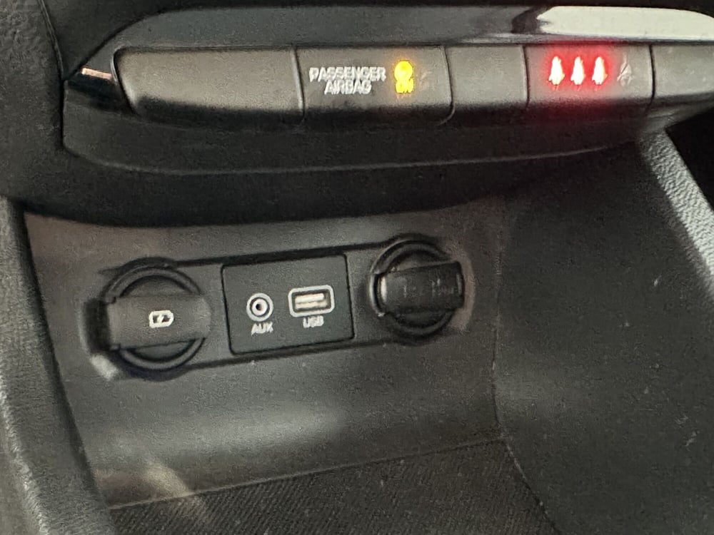Hyundai i20 usata a Latina (17)