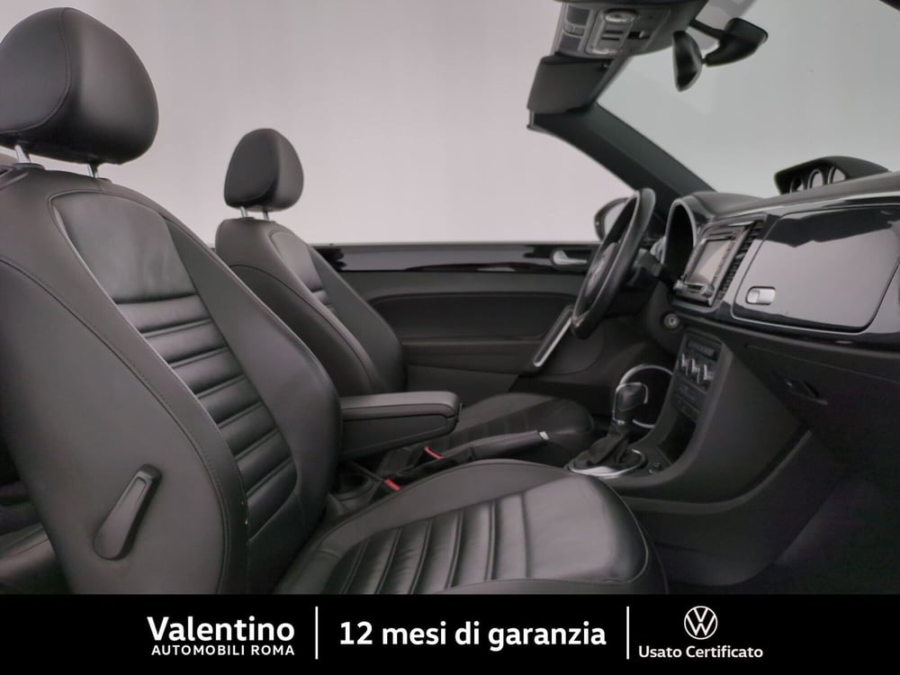 Volkswagen Maggiolino Cabrio usata a Roma (12)