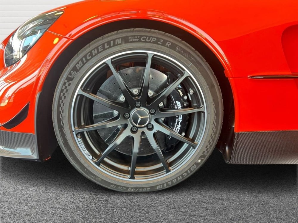 Mercedes-Benz Classe GT Coupé nuova a Bari (6)