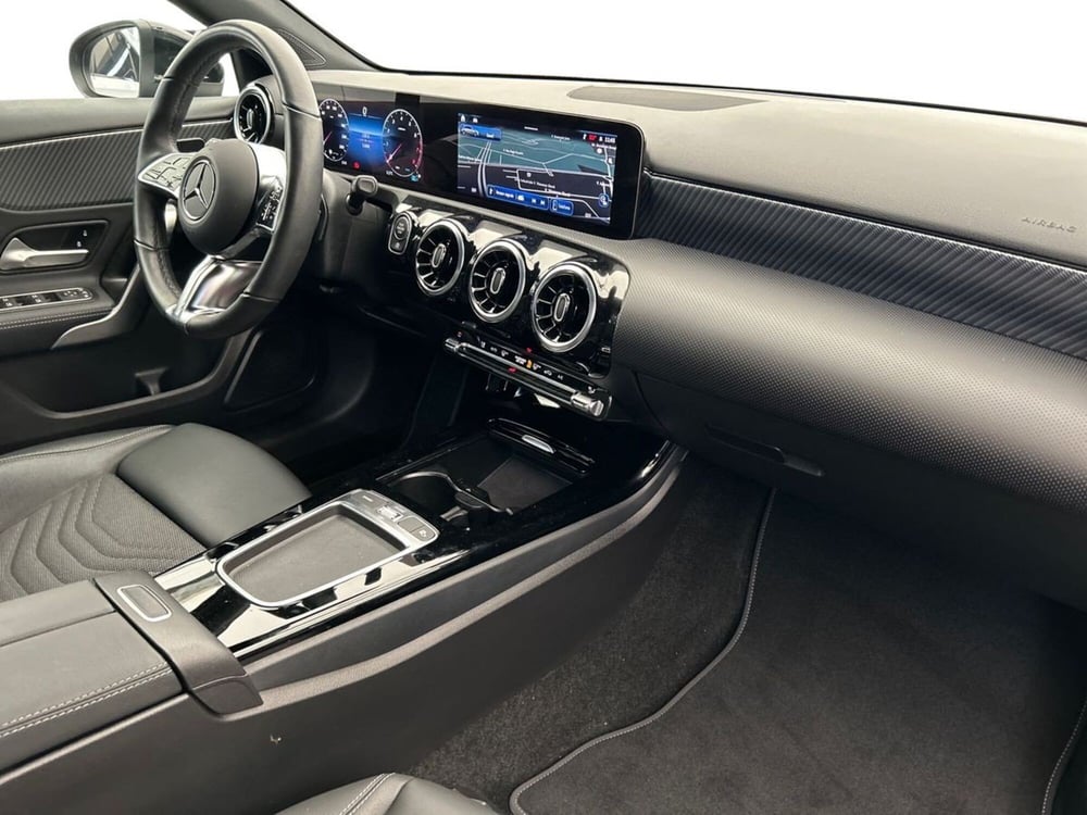 Mercedes-Benz Classe A usata a Milano (15)