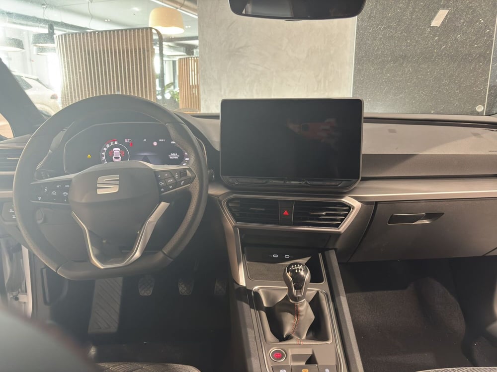 SEAT Leon nuova a Ferrara (15)