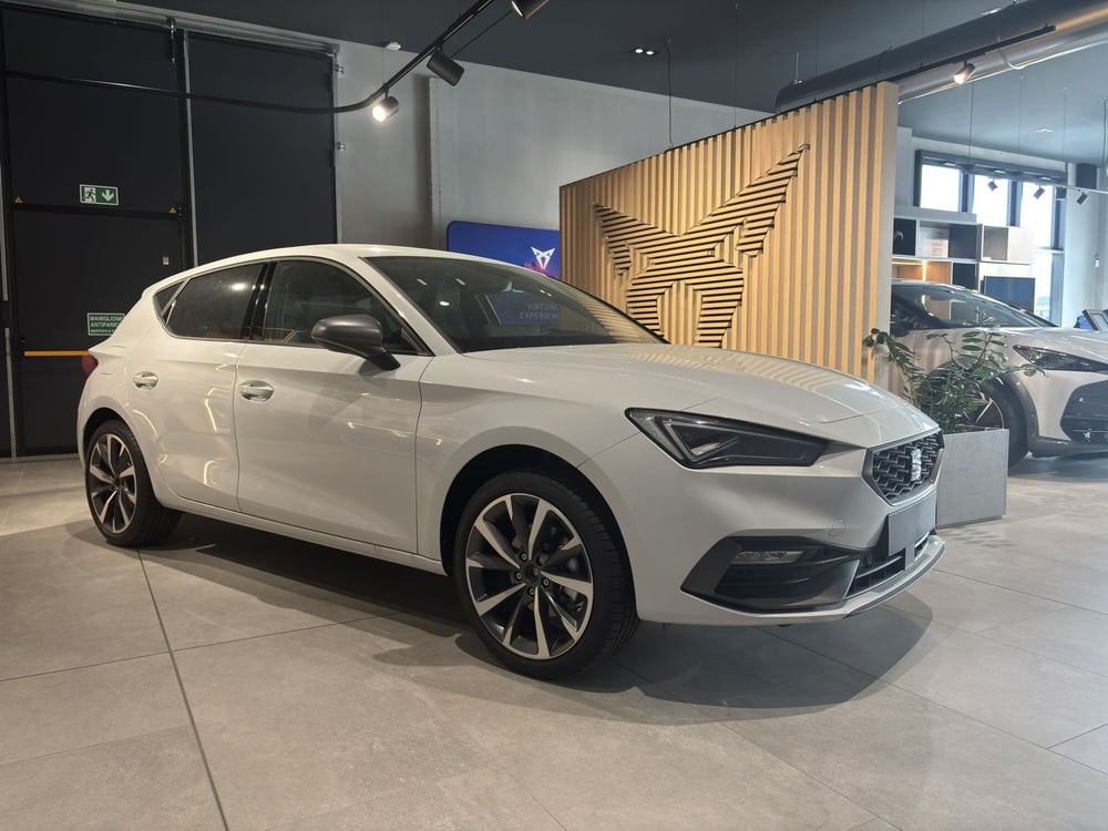 SEAT Leon nuova a Ferrara (3)