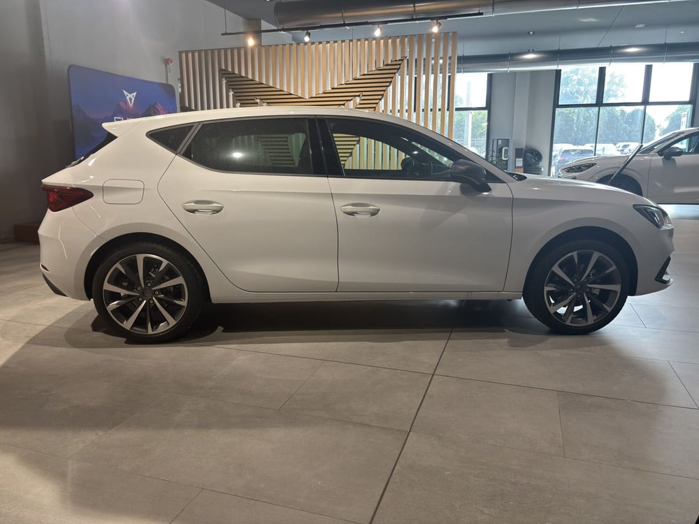 SEAT Leon nuova a Ferrara (4)