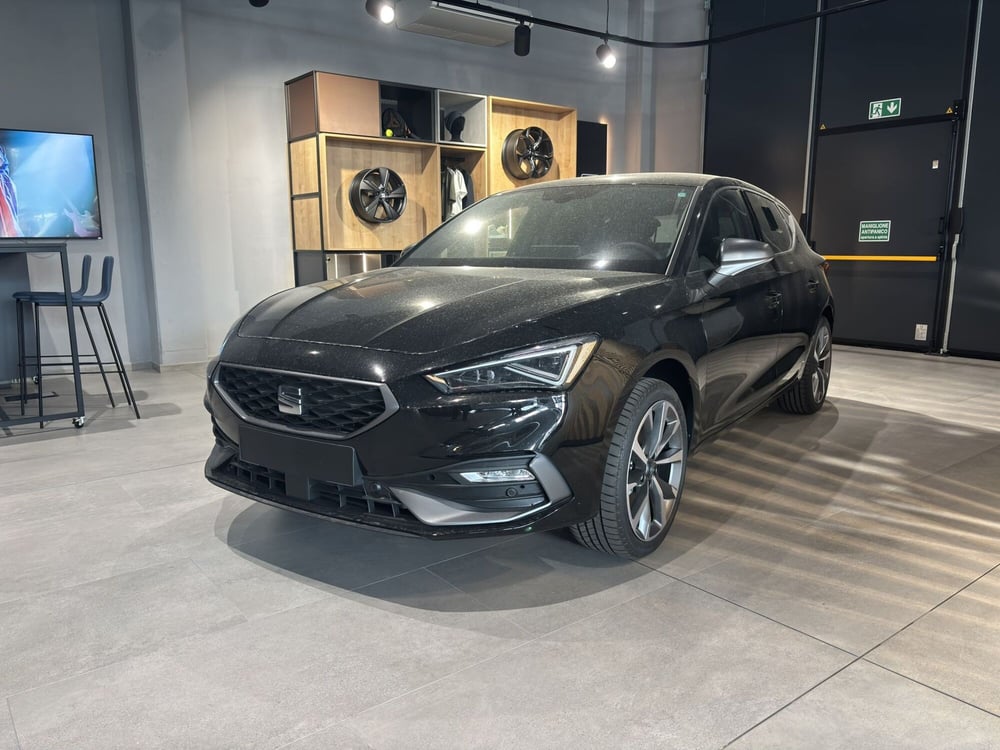 SEAT Leon nuova a Ferrara
