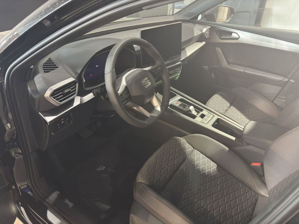 SEAT Leon nuova a Ferrara (10)