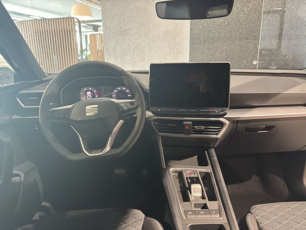 SEAT Leon nuova a Ferrara (15)