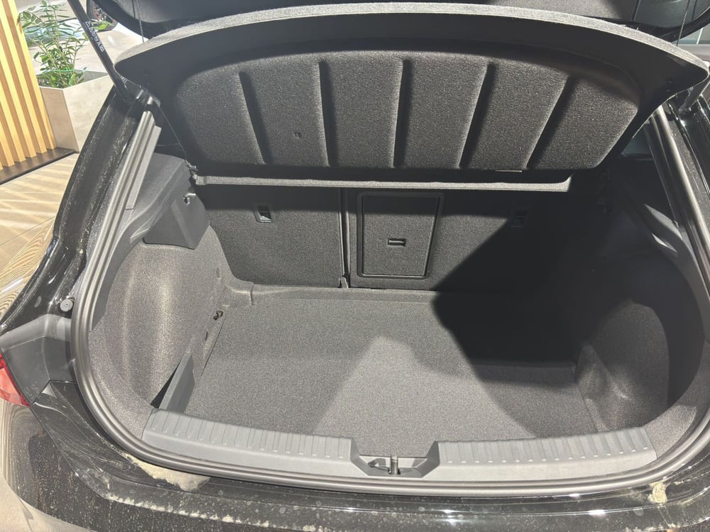 SEAT Leon nuova a Ferrara (17)