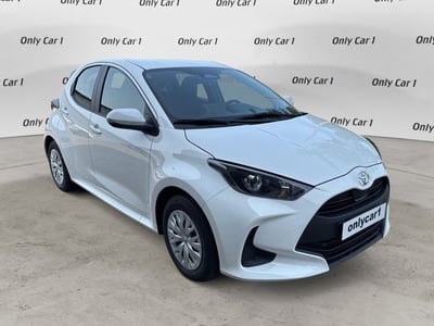 Toyota Yaris 1.5 Hybrid 5 porte Active nuova a Ferrara