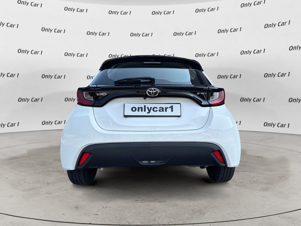 Toyota Yaris nuova a Ferrara (4)