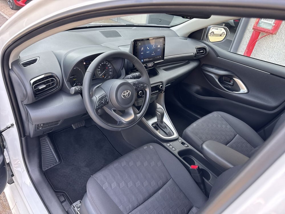 Toyota Yaris nuova a Ferrara (9)
