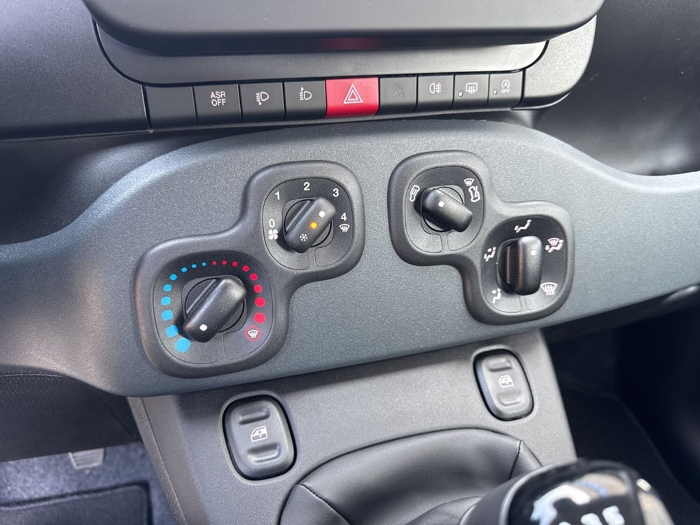 Fiat Panda Cross nuova a Ferrara (14)