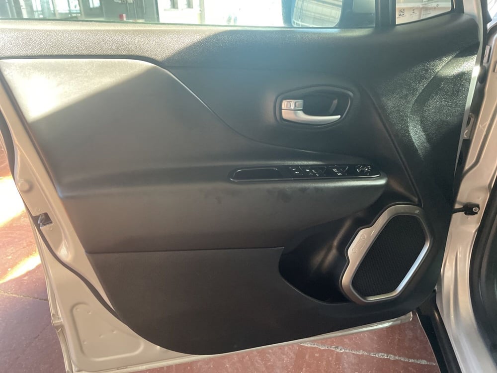 Jeep Renegade usata a Chieti (8)
